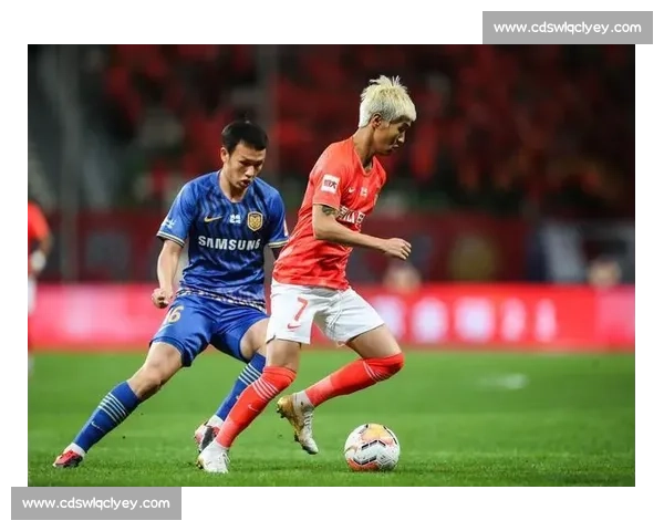 辽宁迎战恒大强强对话掀起中超争冠关键战役前瞻全面解读双方阵容走势